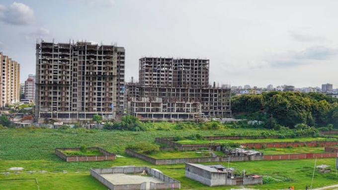 Stalled Housing Projects in Noida Put on Fast Track